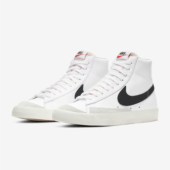 NIKE BLAZERS MID’ 77 VINTAGE SIZE 8 - Picture 5 of 6